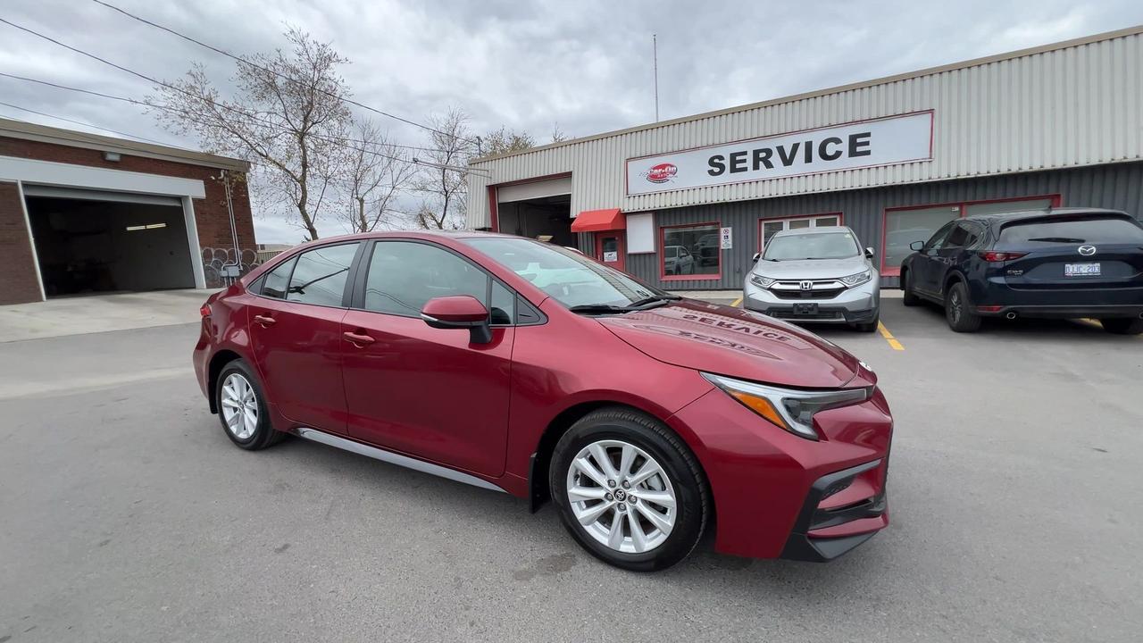 2024 Toyota Corolla SE | HTD SEATS | CARPLAY | ALLOYS | ADAPT. CRUISE Photo
