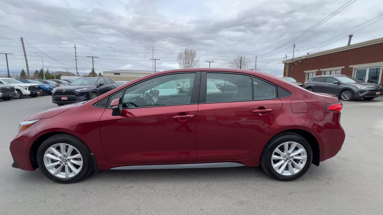 2024 Toyota Corolla SE | HTD SEATS | CARPLAY | ALLOYS | ADAPT. CRUISE Photo