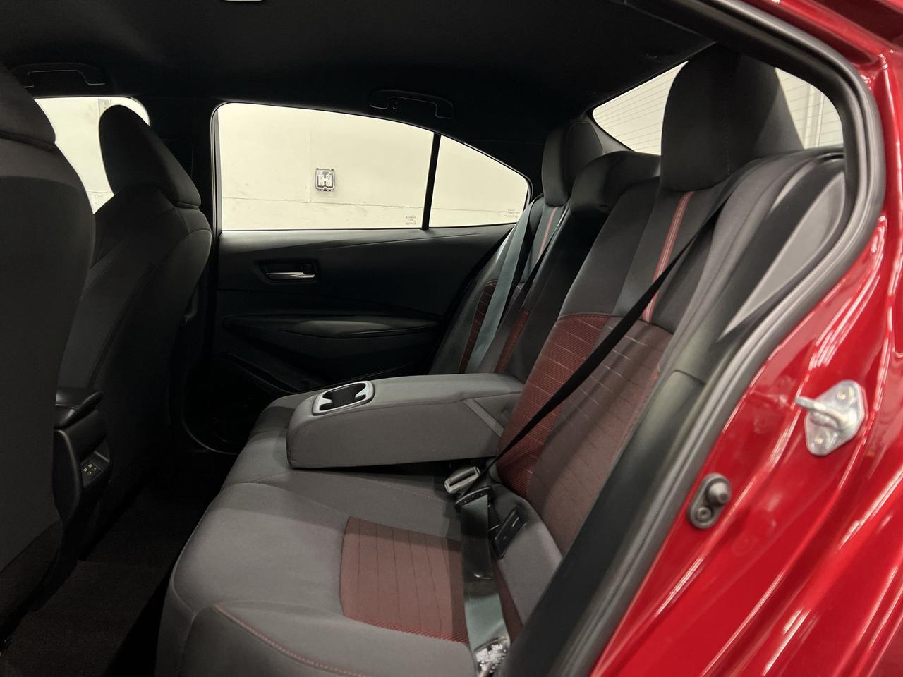 2024 Toyota Corolla SE | HTD SEATS | CARPLAY | ALLOYS | ADAPT. CRUISE Photo