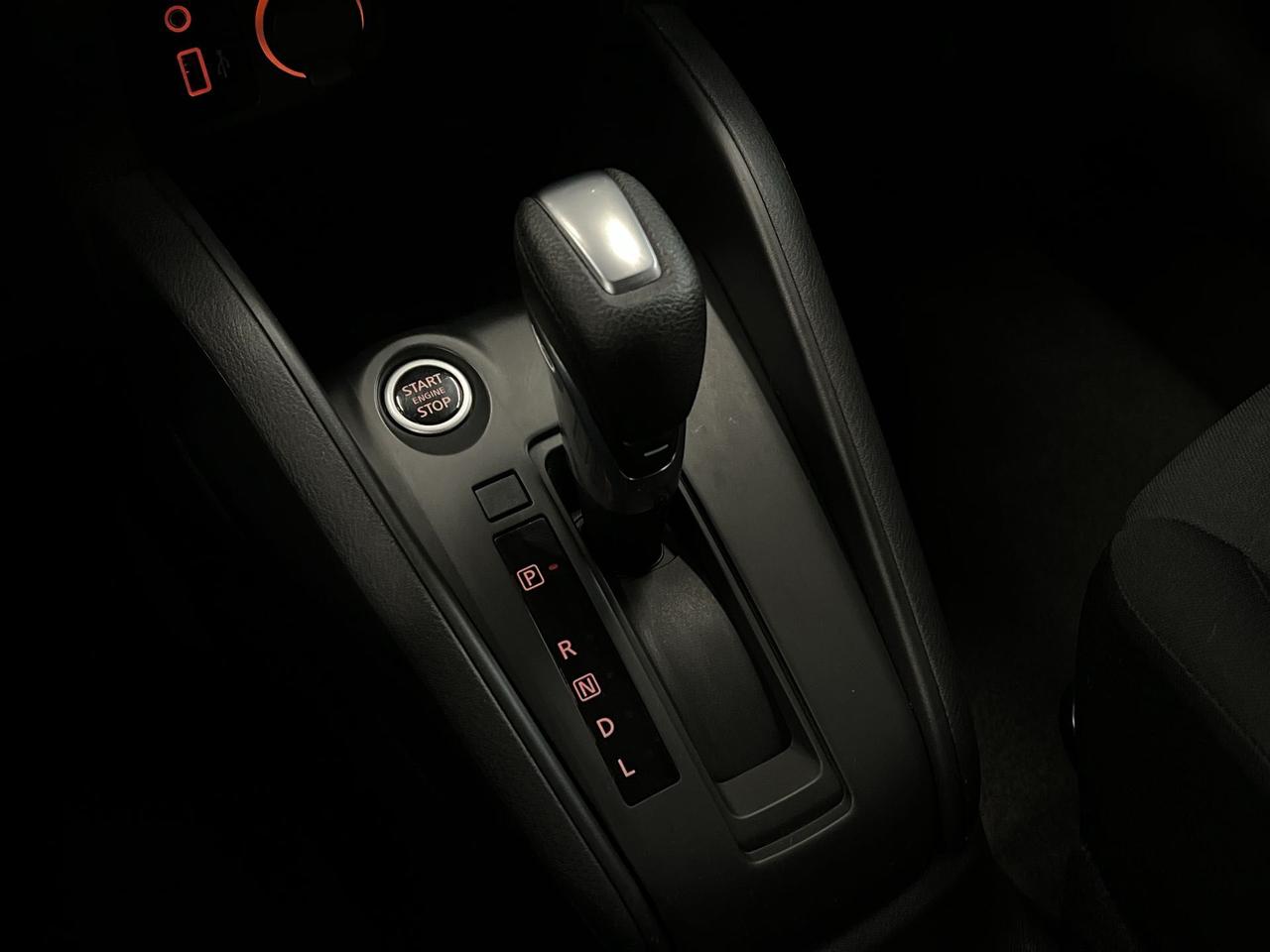 2023 Nissan Kicks ONLY 22,000KMS! | CARPLAY |  BLIND SPOT | REAR CAM Photo