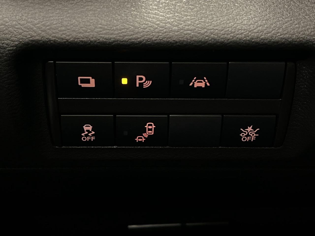 2023 Nissan Kicks ONLY 22,000KMS! | CARPLAY |  BLIND SPOT | REAR CAM Photo