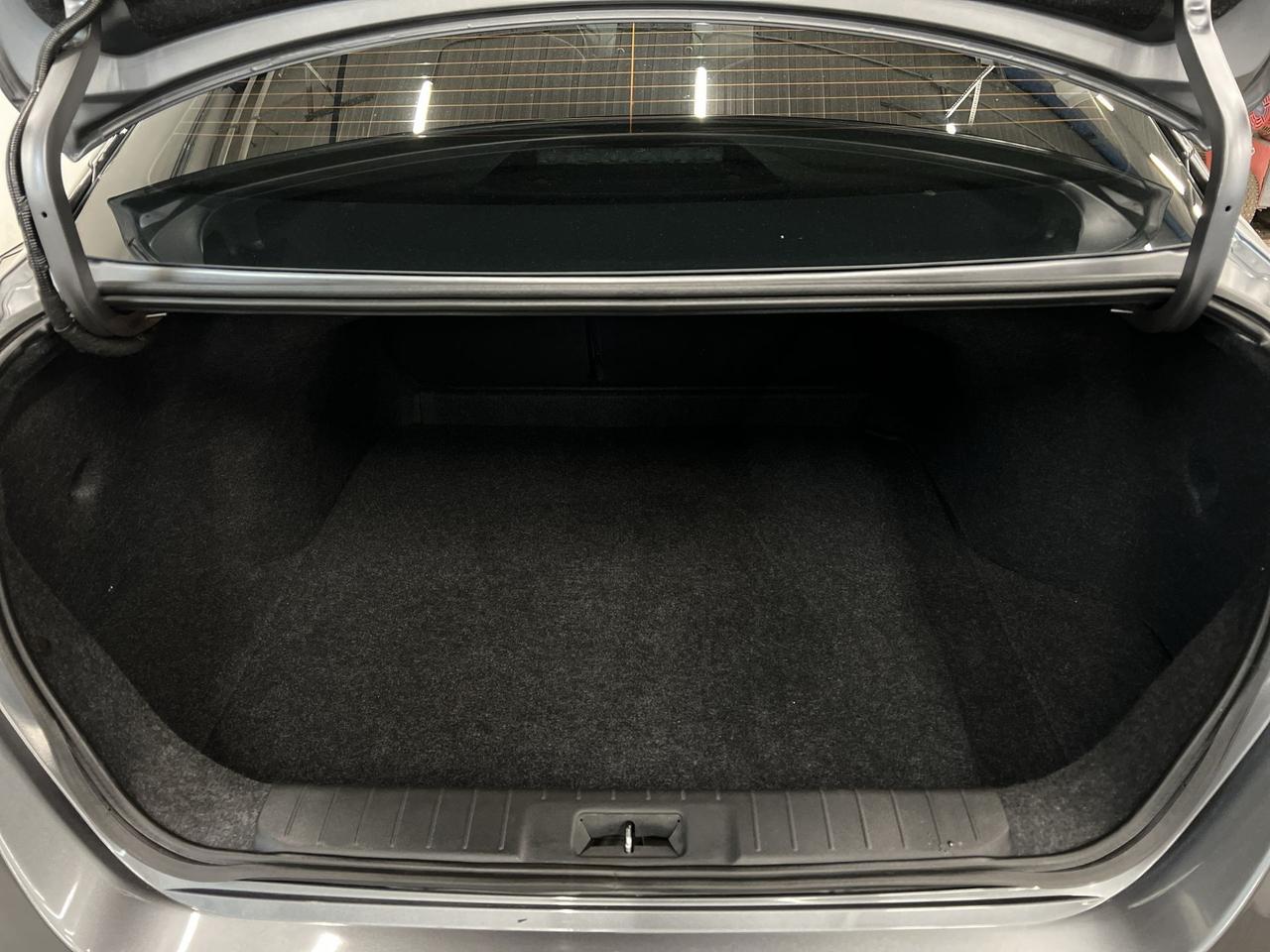 2021 Nissan Sentra SR | HTD LEATHER | SUNROOF | CARPLAY | 360 CAM Photo