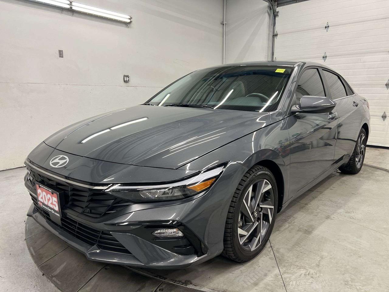 2025 Hyundai Elantra LUXURY | HTD LEATHER | SUNROOF | CARPLAY | ALLOYS Photo
