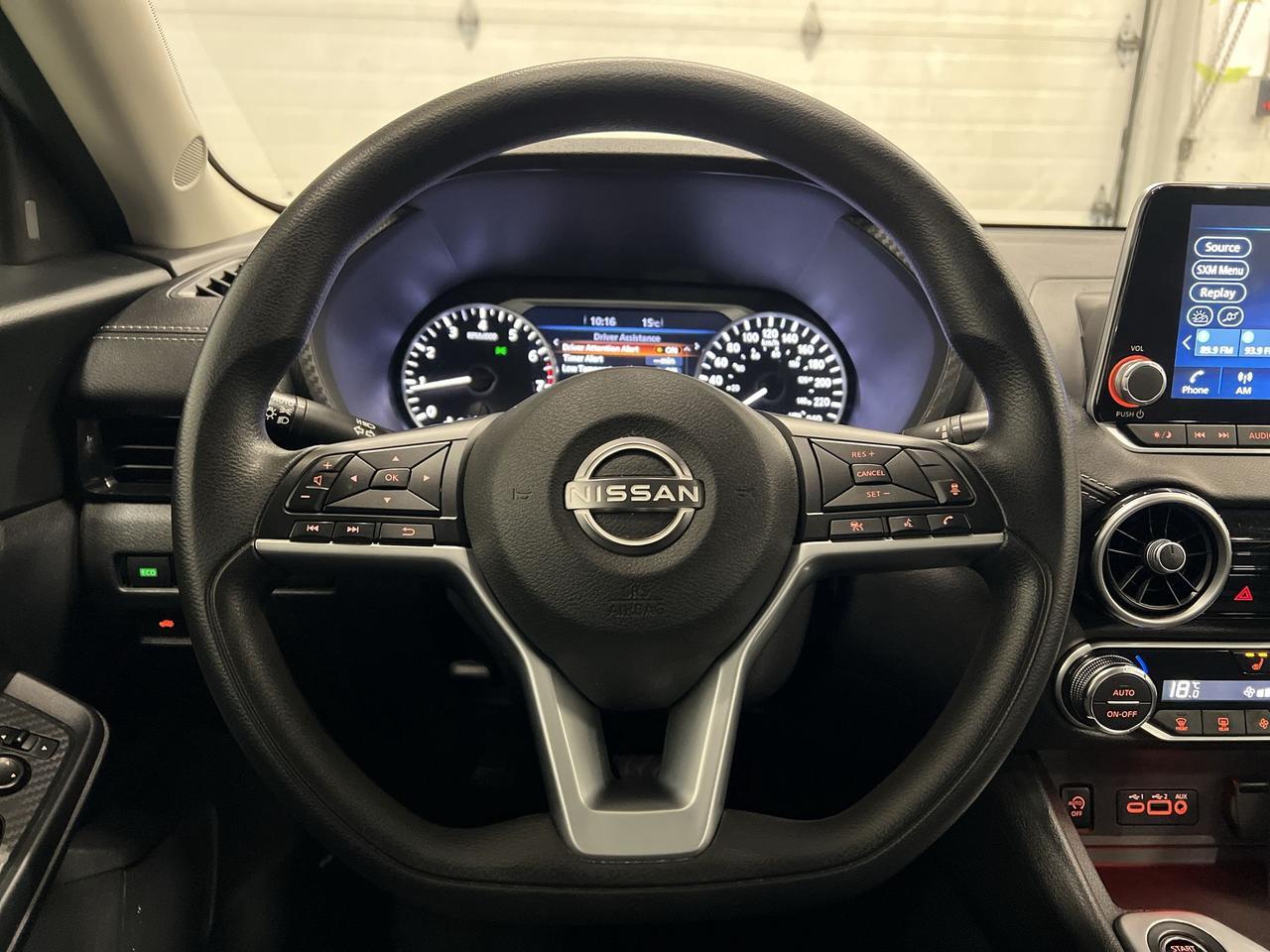 2024 Nissan Sentra SV | LOW KMS!| HTD SEATS | CARPLAY | REMOTE START Photo