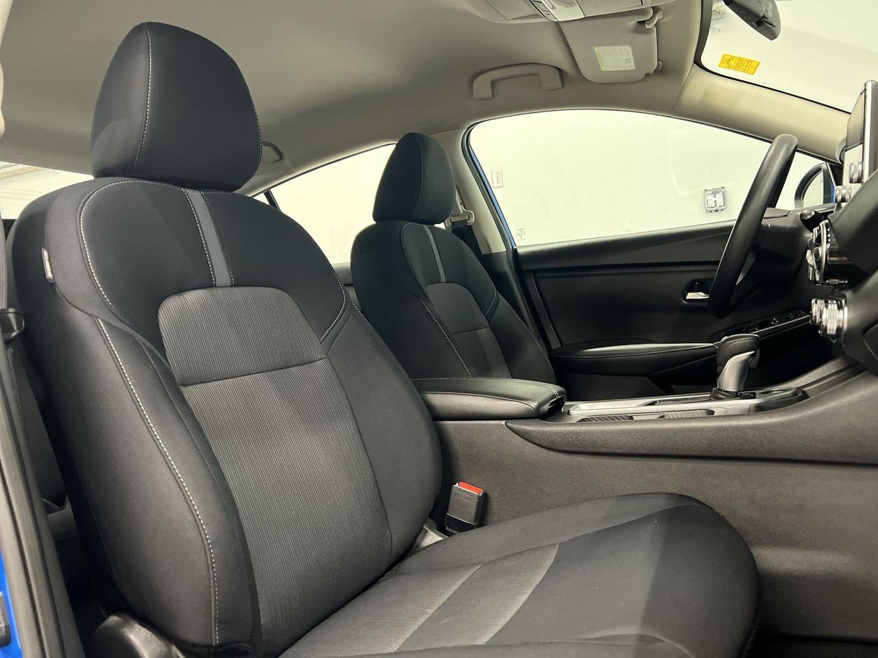 2024 Nissan Sentra SV | LOW KMS!| HTD SEATS | CARPLAY | REMOTE START Photo