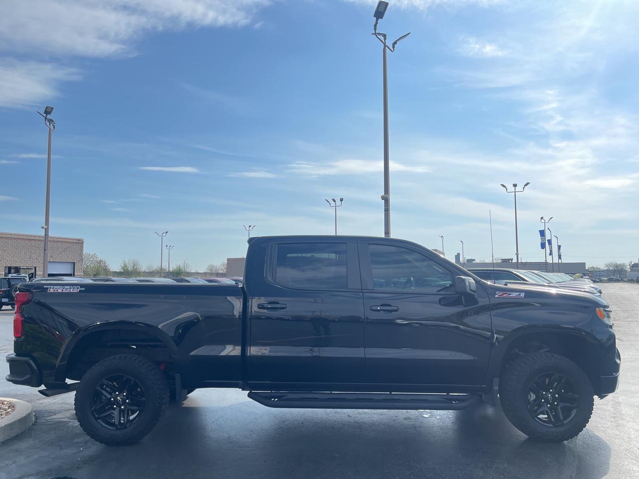 2024 Chevrolet Silverado 1500  Photo