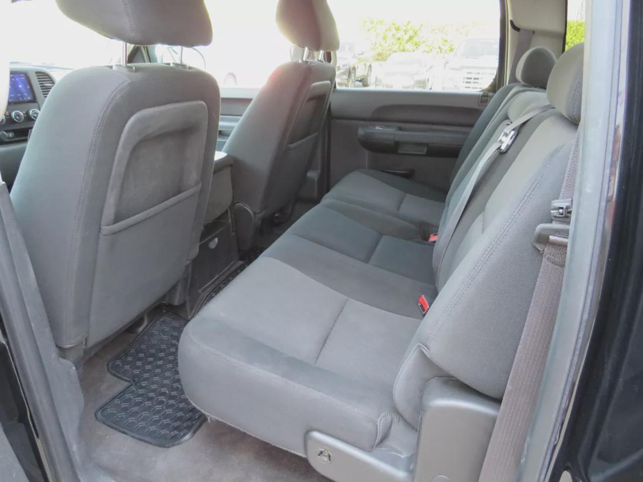2013 Chevrolet Silverado 1500 LS Cheyenne Edition | Very Low KM!! | Clean Title No Accidents | Running Boards | Tonneau Cover | Hitch | Photo