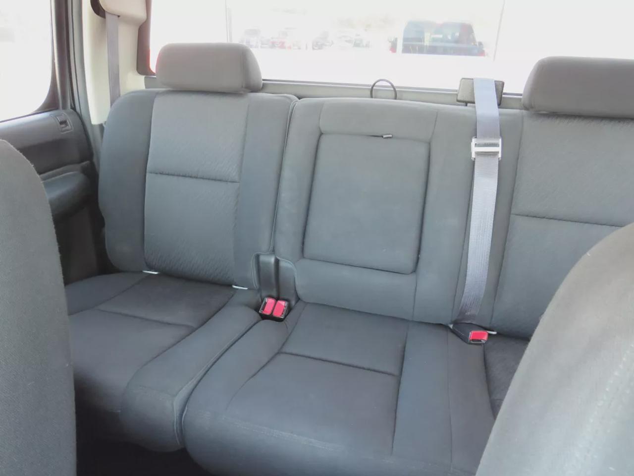 2013 Chevrolet Silverado 1500 LS Cheyenne Edition | Very Low KM!! | Clean Title No Accidents | Running Boards | Tonneau Cover | Hitch | Photo