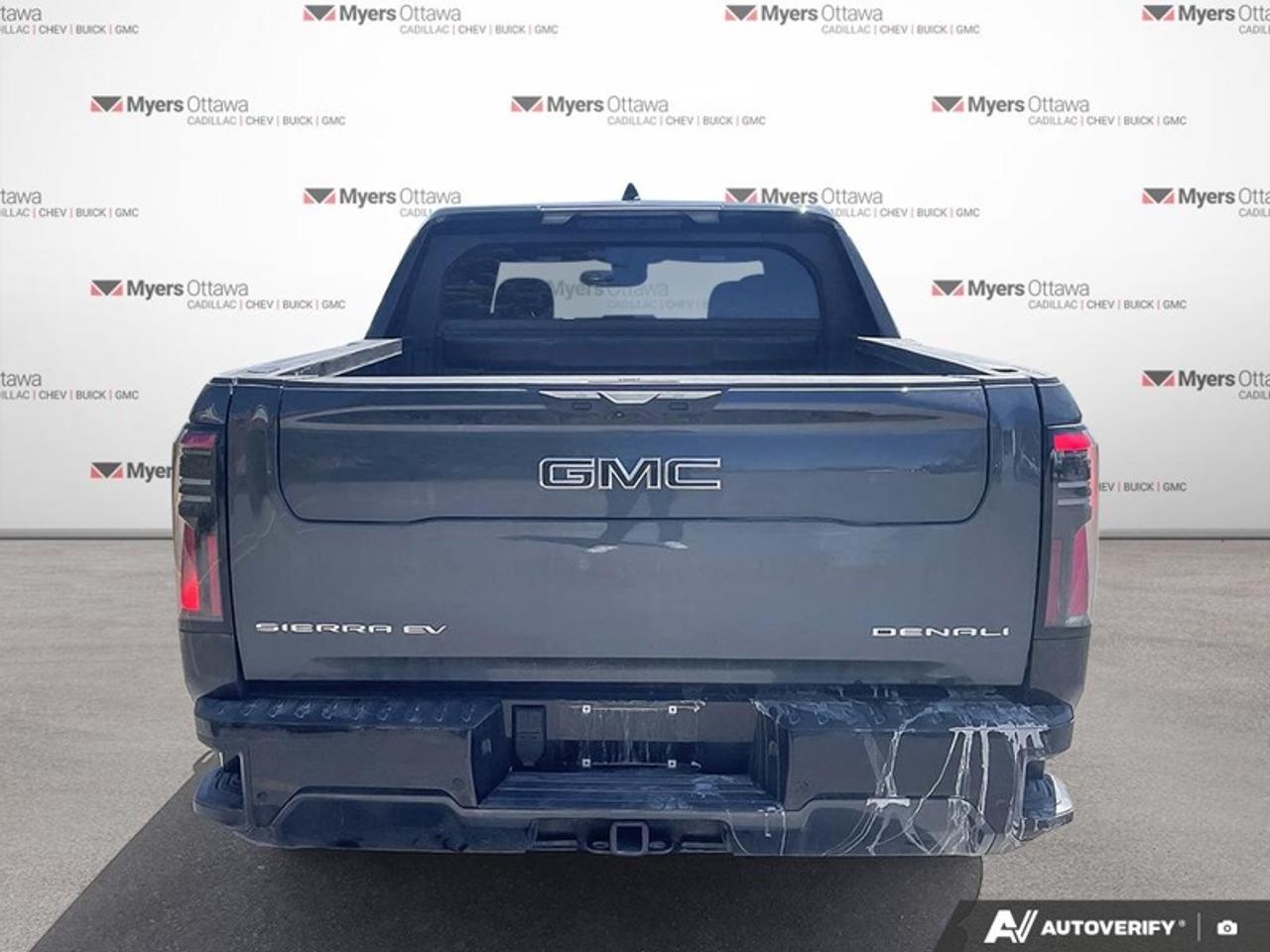2025 GMC Sierra EV Denali Extended Range  DENALI, EXT RANGE, DEEP OCEAN BLUE Photo
