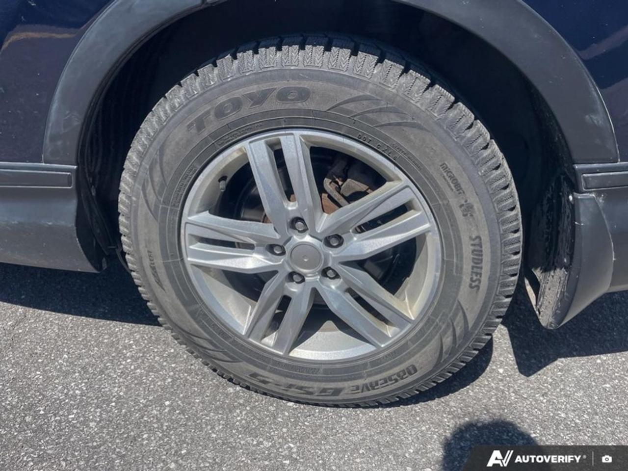 2017 Honda CR-V LX  LX, AWD, REMOTE START Photo