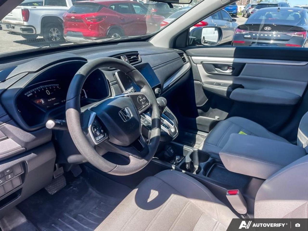 2017 Honda CR-V LX  LX, AWD, REMOTE START Photo