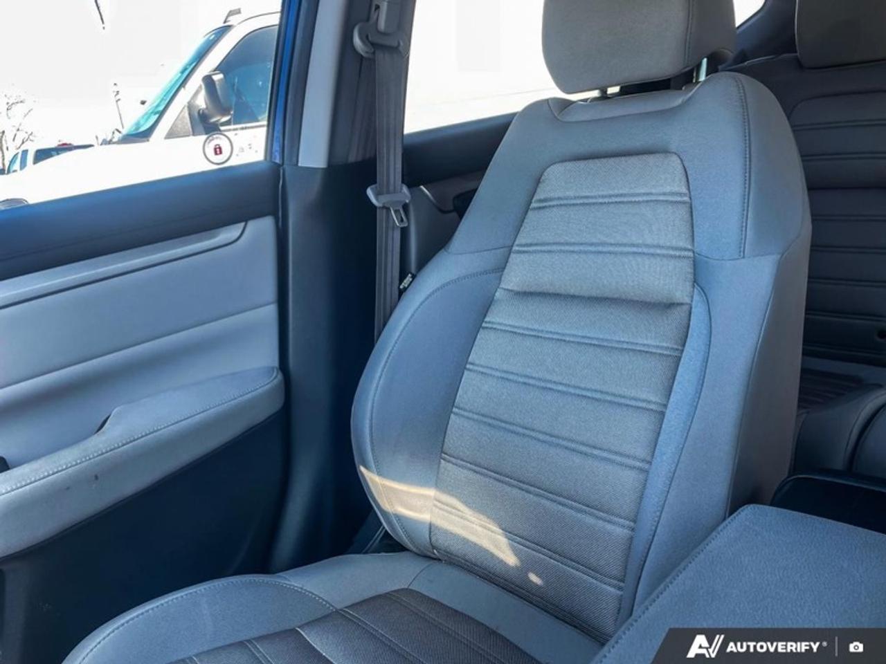 2017 Honda CR-V LX  LX, AWD, REMOTE START Photo