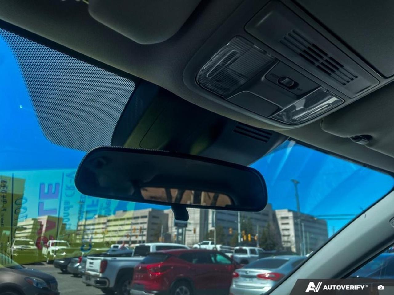 2017 Honda CR-V LX  LX, AWD, REMOTE START Photo