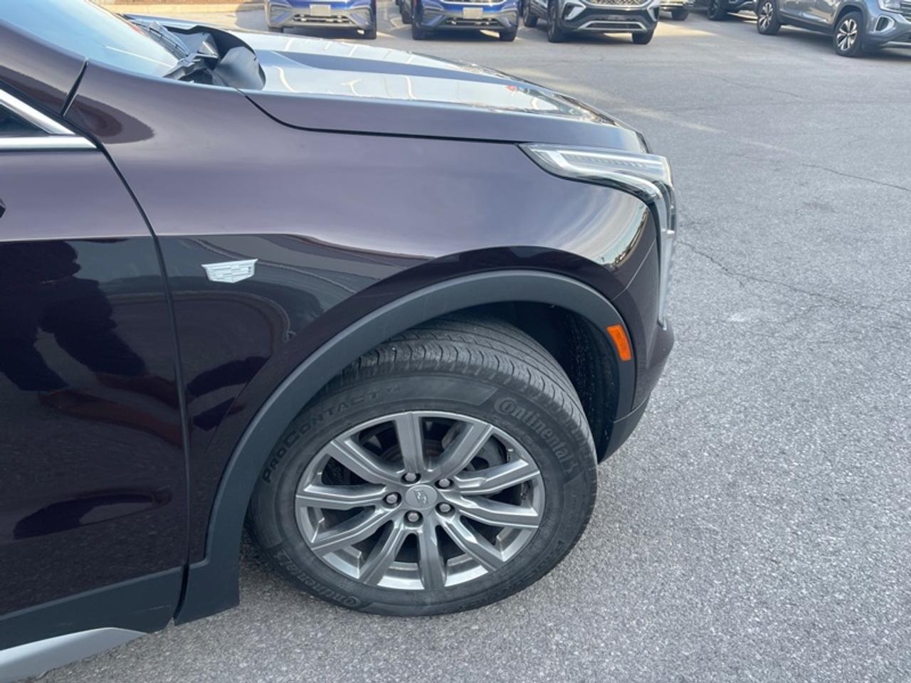 2020 Cadillac XT4 Premium Luxury  - Leather Seats Photo