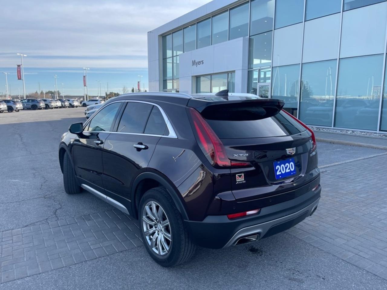 2020 Cadillac XT4 Premium Luxury  - Leather Seats Photo