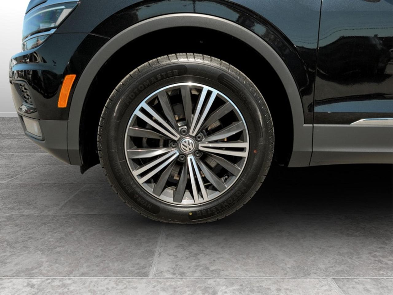 2020 Volkswagen Tiguan Highline  **PANO SUNROOF** Photo
