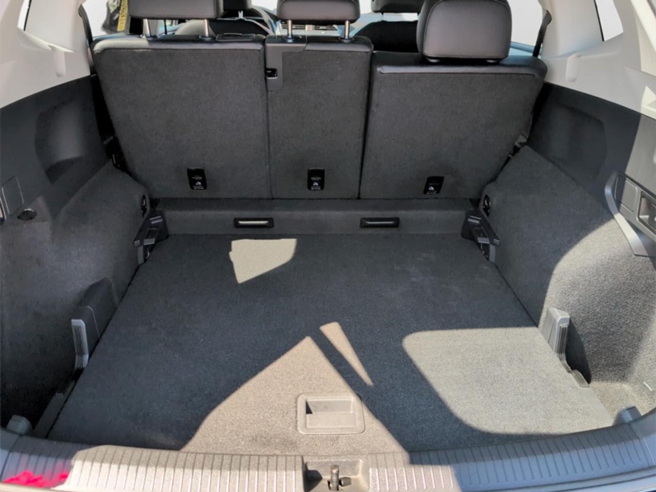 2020 Volkswagen Tiguan Highline  **PANO SUNROOF** Photo