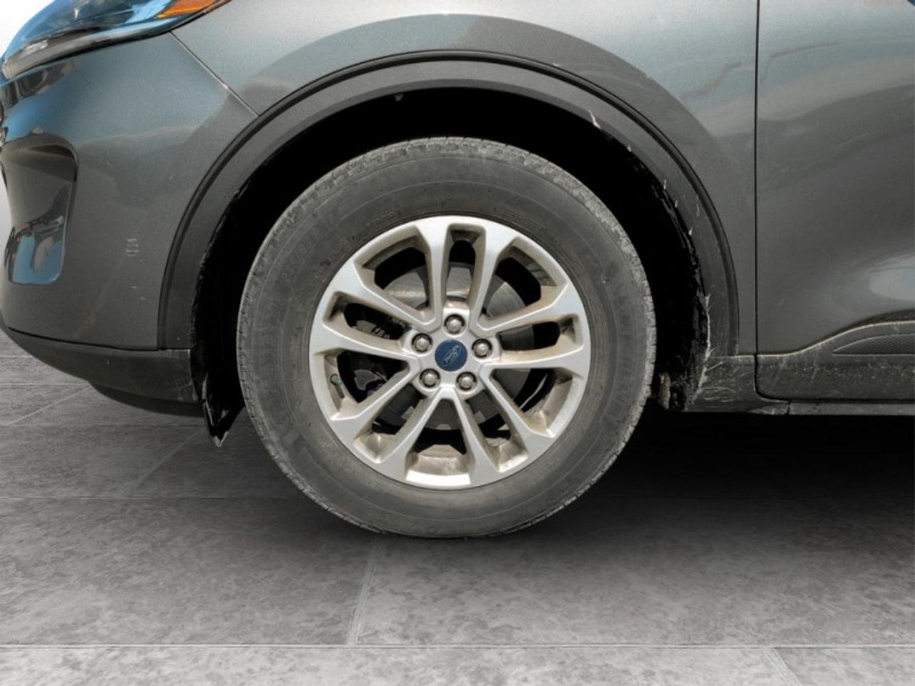 2021 Ford Escape SE  **CLEAN CARFAX** Photo
