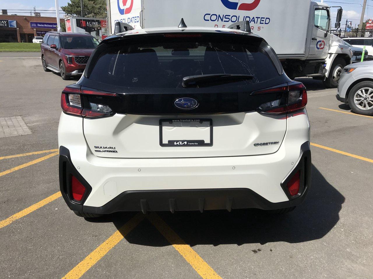 2024 Subaru XV Crosstrek Onyx Pkg.   One Owner   No Accidents Photo