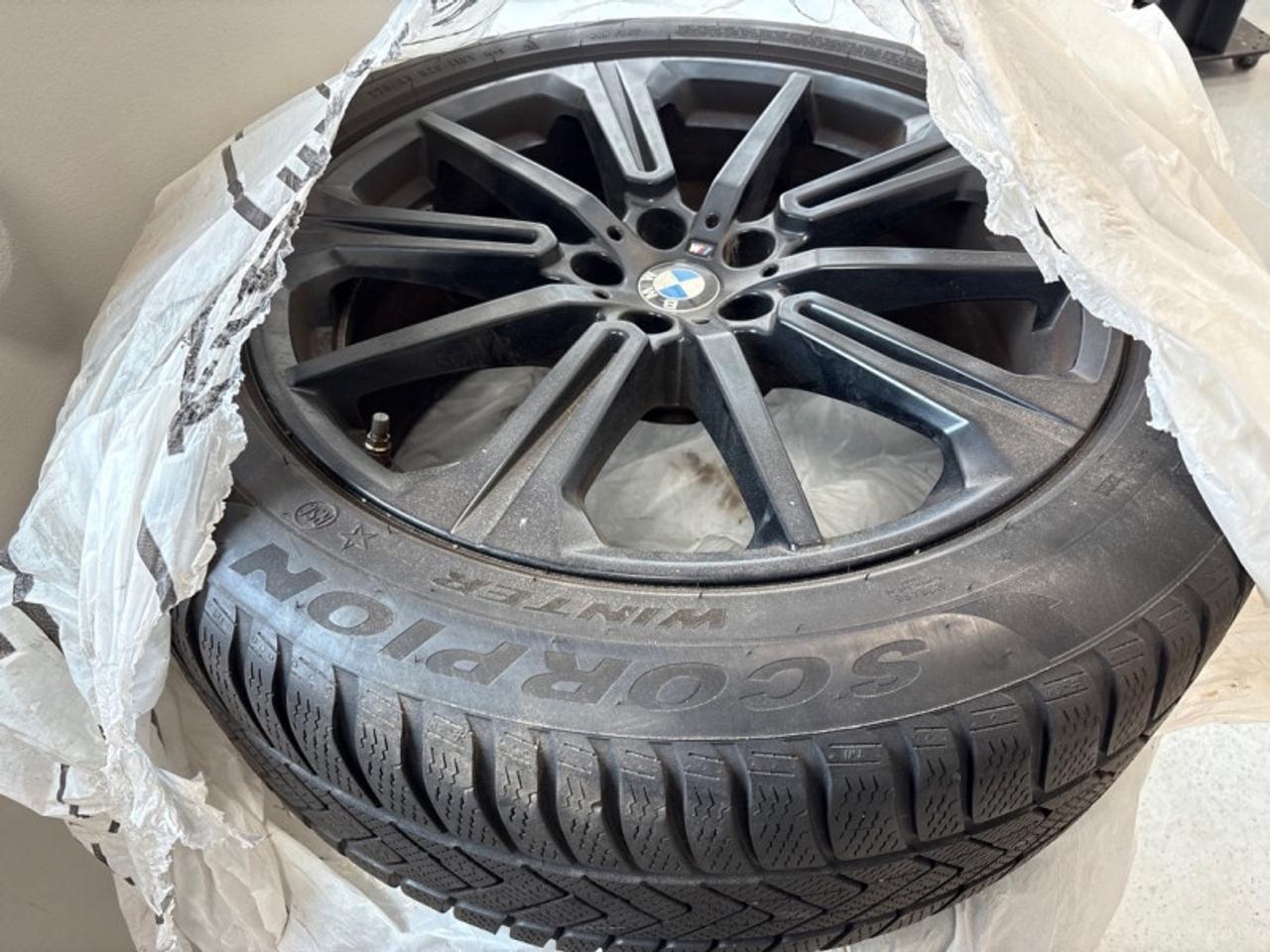 2023 BMW X5 xDrive40i  HUD|PANO ROOF| Photo