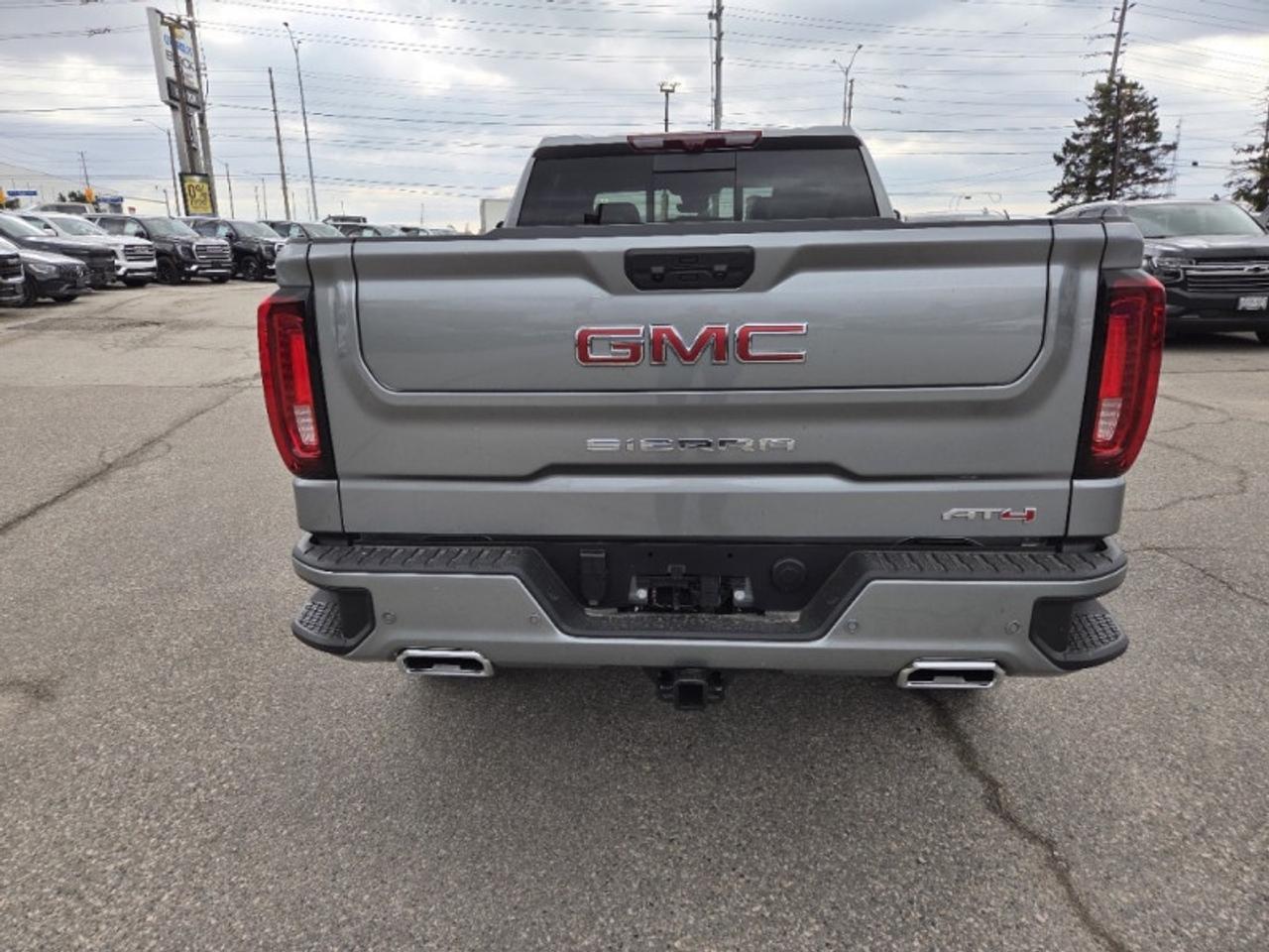 2026 GMC Sierra 1500 AT4 Photo4