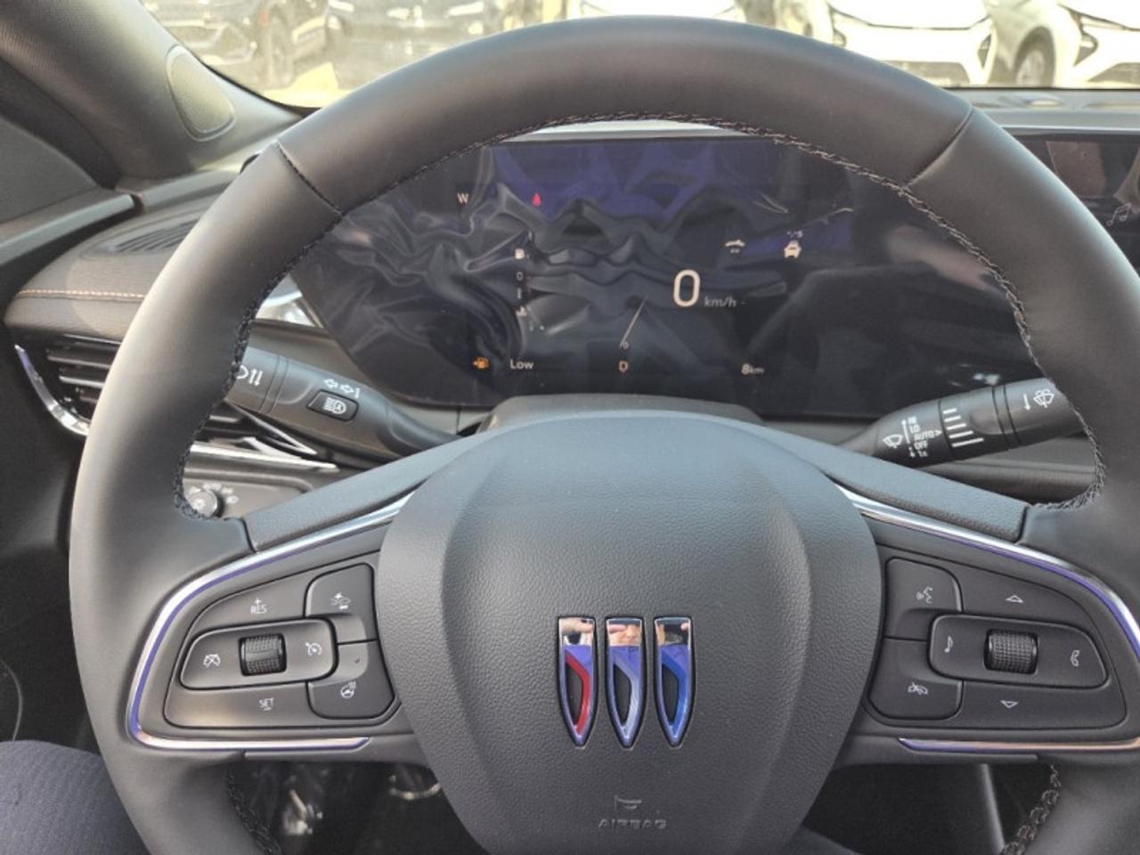 2026 Buick Envista Avenir  - Moonroof -  Leather Seats Photo