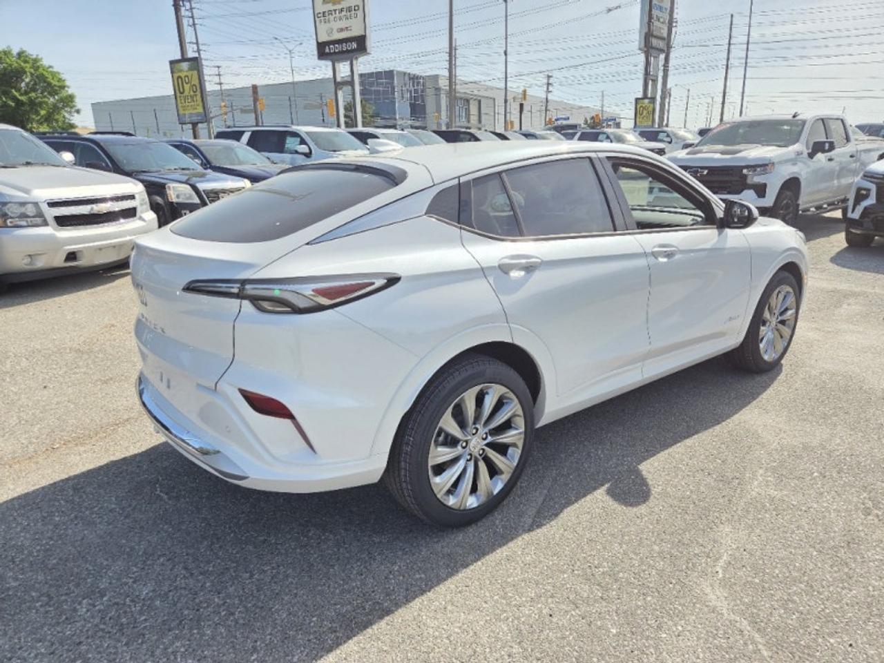 2026 Buick Envista Avenir  - Moonroof -  Leather Seats Photo