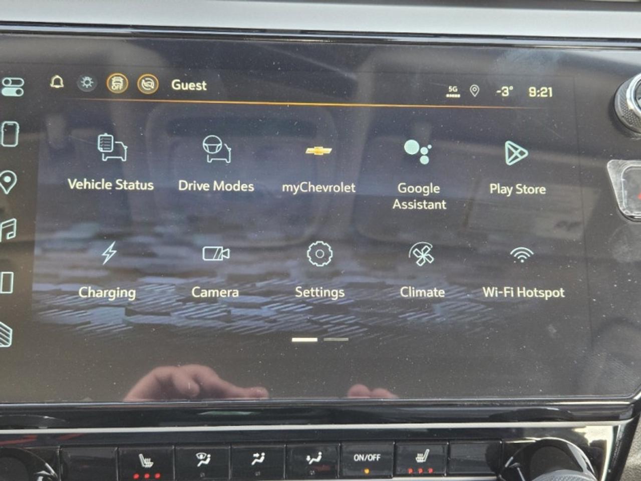 2027 Chevrolet Bolt LT  - Heated Seats Photo