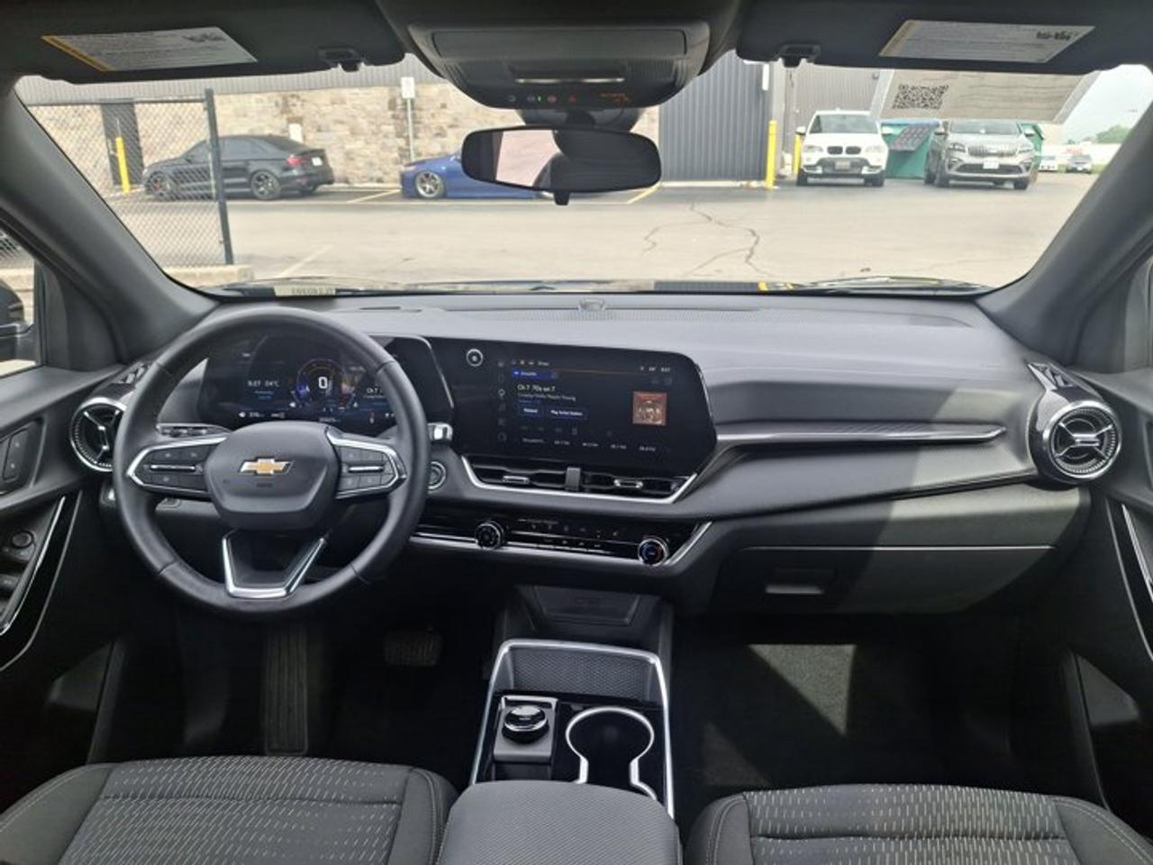 2026 Chevrolet Equinox AWD LT | Heated Bucket Seats + Steering | Wireless CarPlay | Remote Start | Adaptive Cruise | Photo