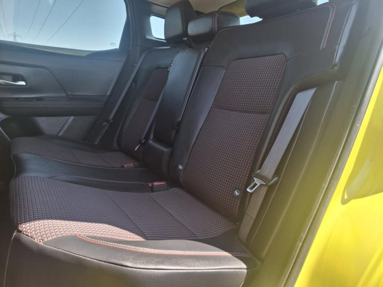 2025 Nissan Kicks SR Premium AWD | Leather Trim | Pano Roof | Heated Seats + Steering | Bose Audio | Remote Start Photo