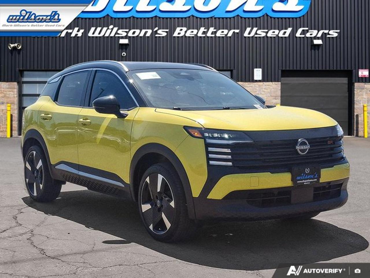 2025 Nissan Kicks SR Premium AWD | Leather Trim | Pano Roof | Heated Seats + Steering | Bose Audio | Remote Start Photo