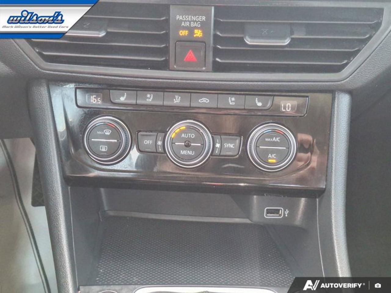 2019 Volkswagen Jetta Execline Manual | Leather | Pano Roof | Navi | Heated + Ventilated Seats | CarPlay | Keyless Entry | Photo