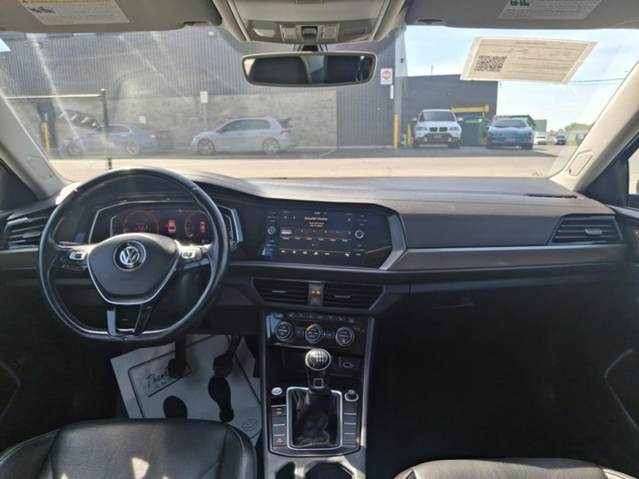 2019 Volkswagen Jetta Execline Manual | Leather | Pano Roof | Navi | Heated + Ventilated Seats | CarPlay | Keyless Entry | Photo