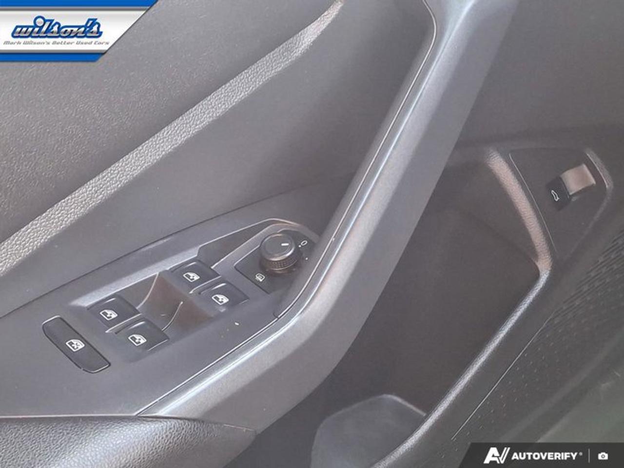 2019 Volkswagen Jetta Execline Manual | Leather | Pano Roof | Navi | Heated + Ventilated Seats | CarPlay | Keyless Entry | Photo