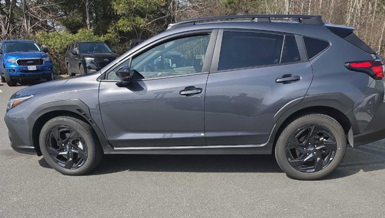 2025 Subaru XV Crosstrek Onyx AWD | Sunroof | Power Seat | Heated Wheel + Seats | Adaptive Cruise | CarPlay + Android & More! Photo0