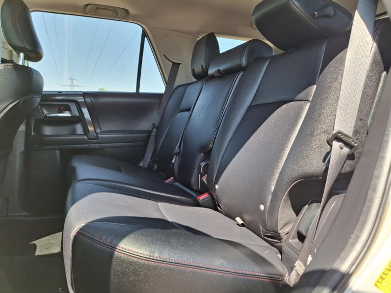 2023 Toyota 4Runner TRD Off-Road 4X4 | Leather | Sunroof | Nav | CarPlay + Android | Rear Camera | Power Seat and More ! Photo