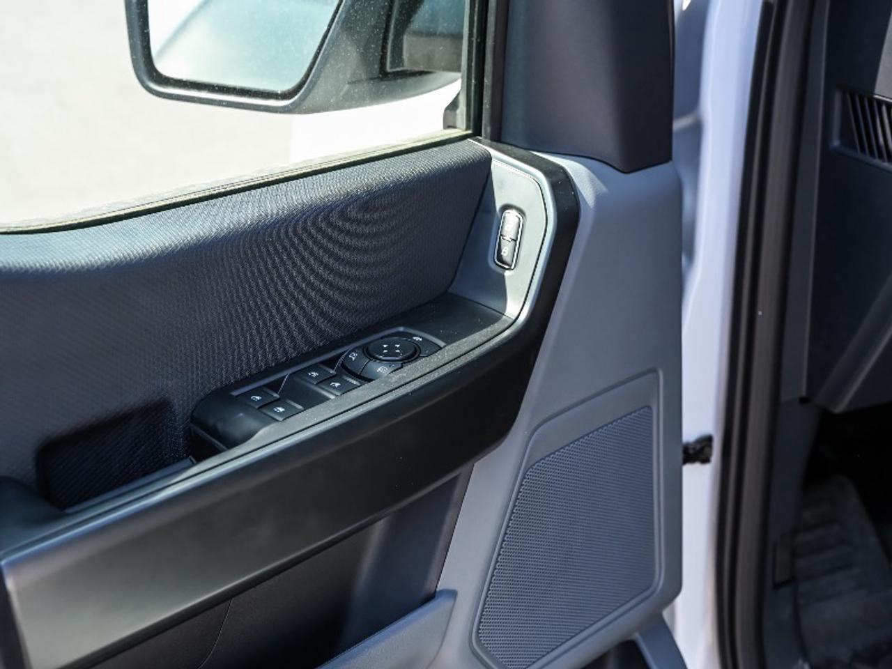 2026 Ford F-150 XL Photo