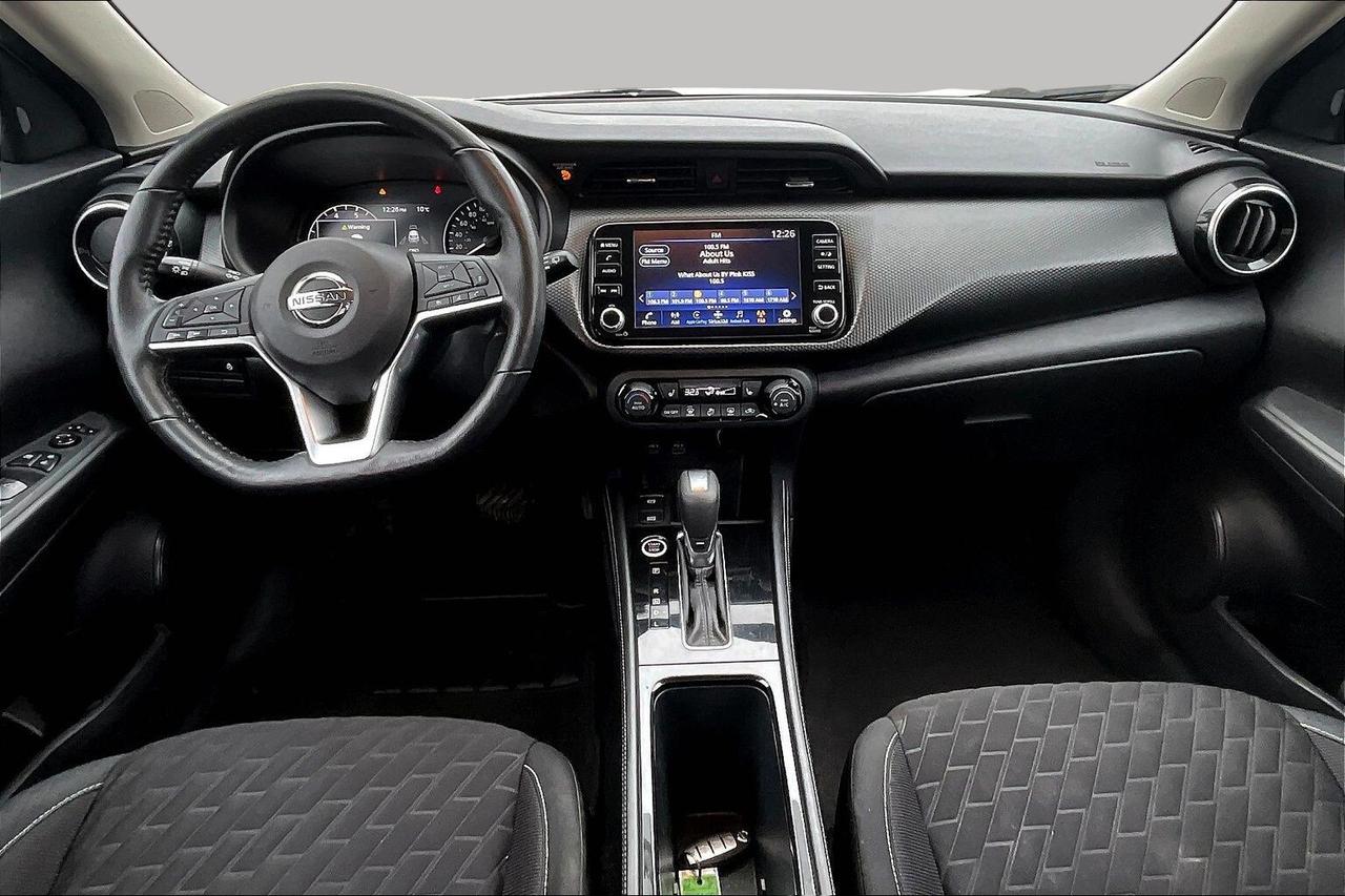 2021 Nissan Kicks SV Photo