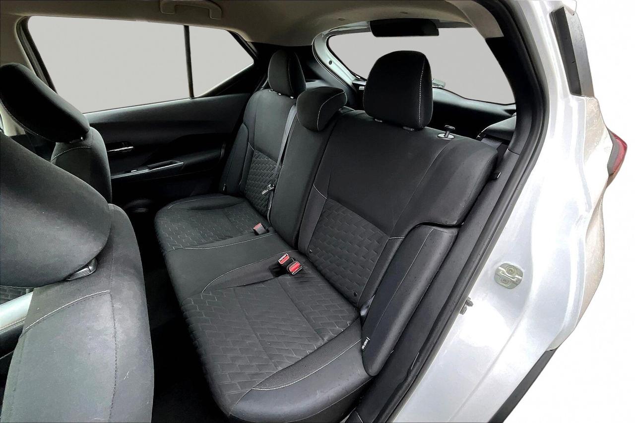 2021 Nissan Kicks SV Photo