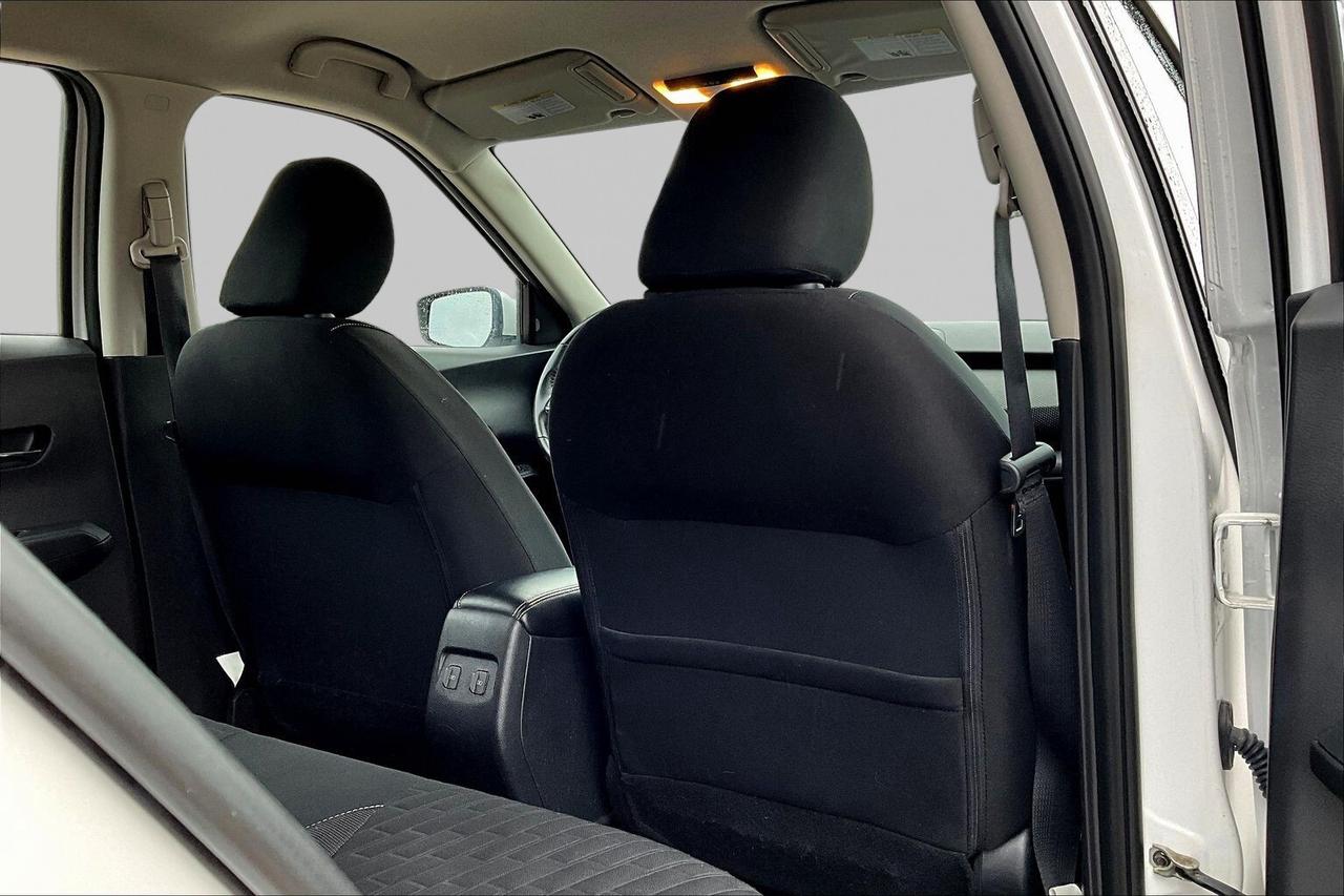 2021 Nissan Kicks SV Photo