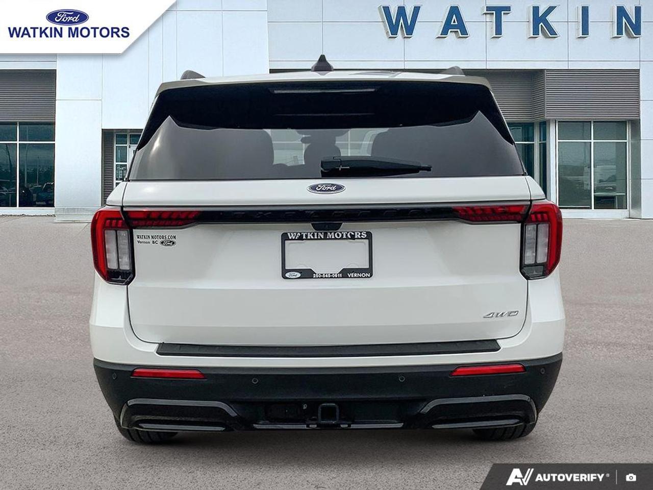2025 Ford Explorer 4WD ST LINE Photo3