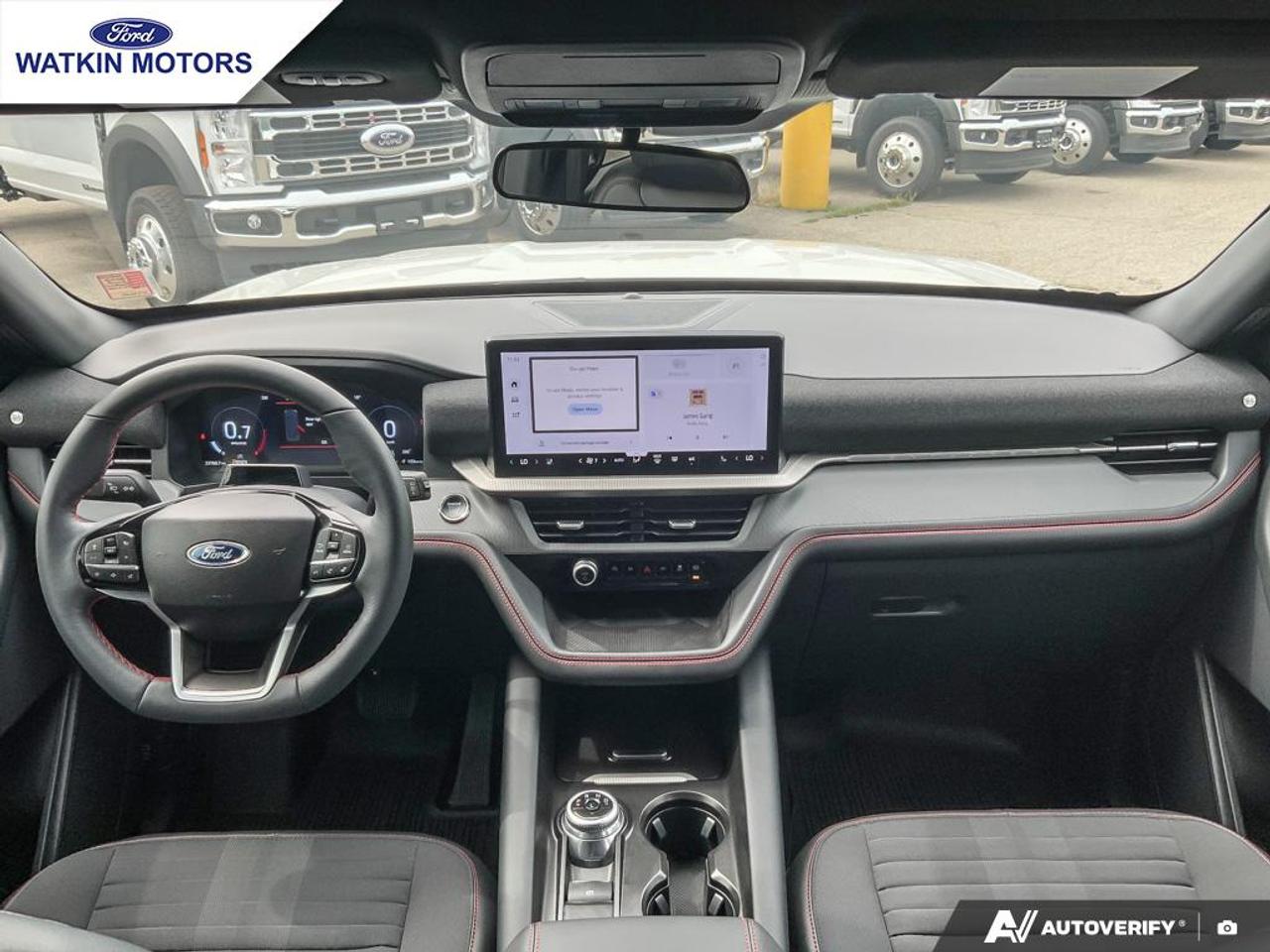 2025 Ford Explorer 4WD ST LINE Photo26