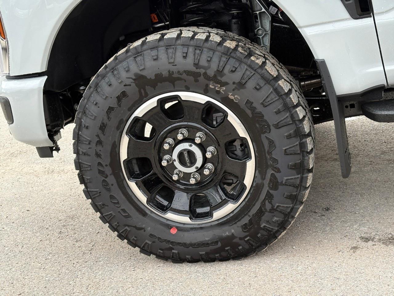 2026 Ford F-250 Super Duty SRW LARIAT 4WD CREW CAB 6.75' BOX Photo