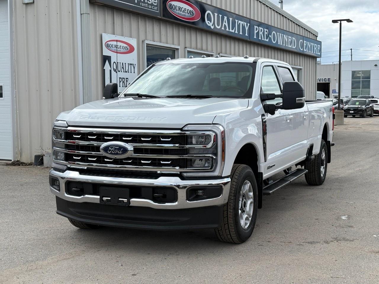 2026 Ford F-350 Super Duty SRW XLT 4WD CREW CAB 8' BOX Photo