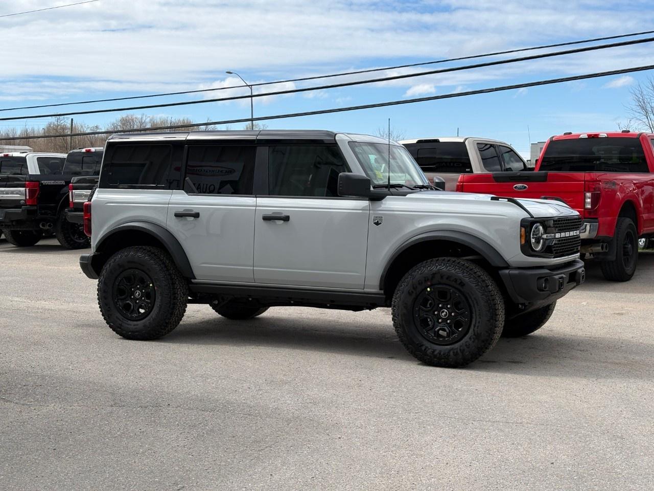 2026 Ford Bronco Big Bend 4 Door 4x4 Photo