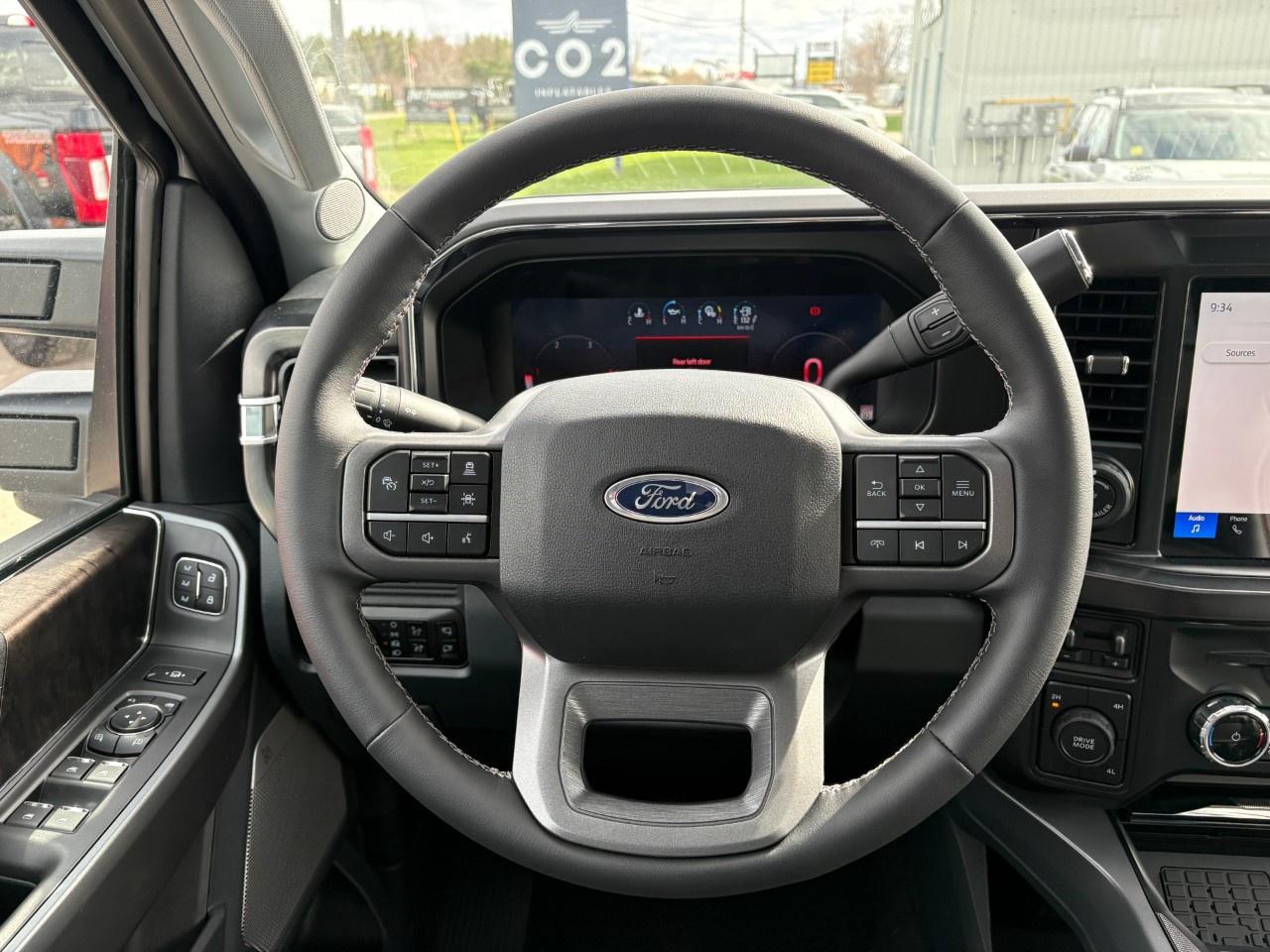 2026 Ford F-350 Super Duty DRW LARIAT 4WD CREW CAB 8' BOX Photo