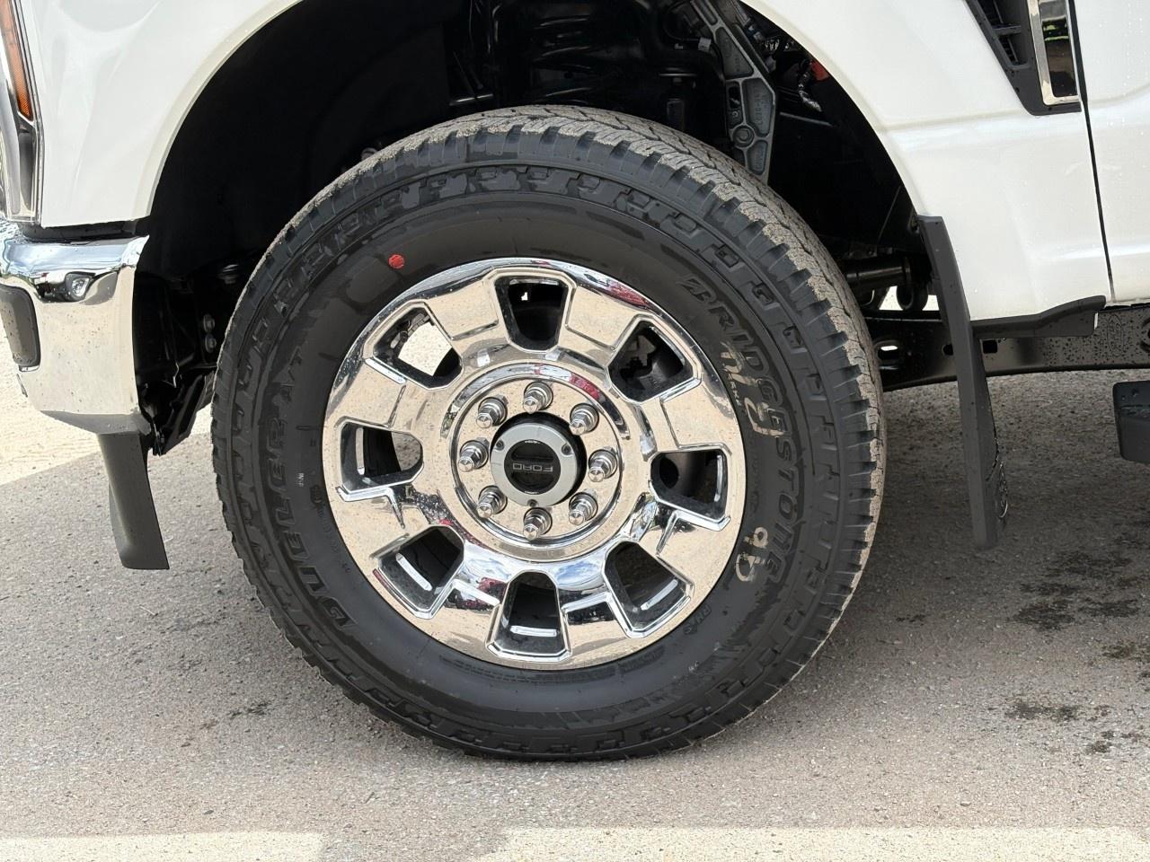 2026 Ford F-250 Super Duty SRW LARIAT 4WD CREW CAB 6.75' BOX Photo