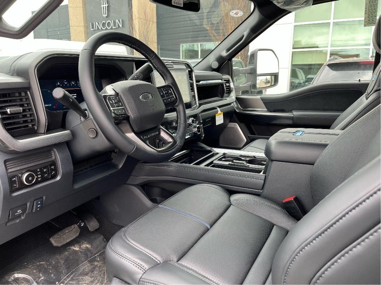 2026 Ford F-250 Super Duty SRW PLATINUM 4WD CREW CAB 6.75' BOX Photo