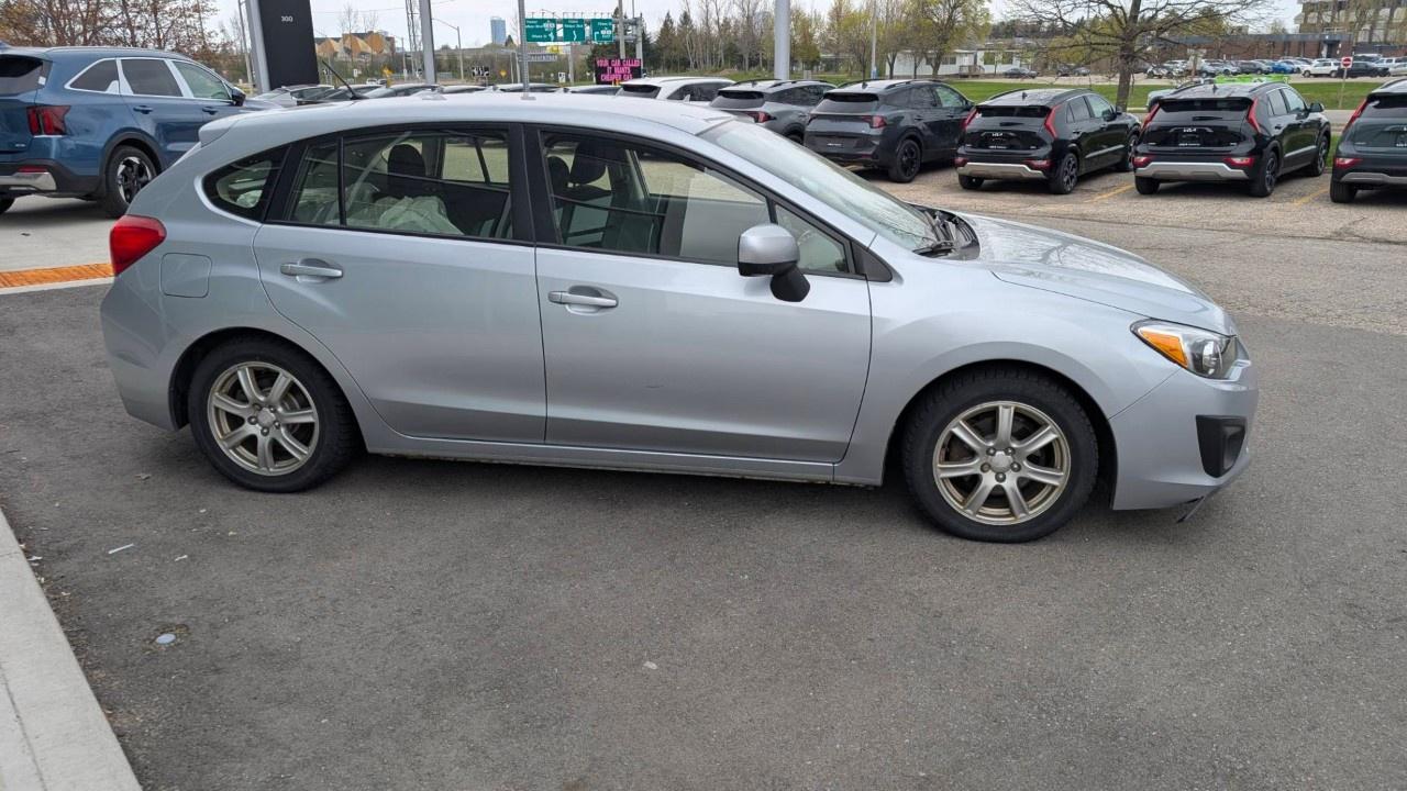 2014 Subaru Impreza 5dr HB CVT 2.0i w/Touring Pkg Photo3
