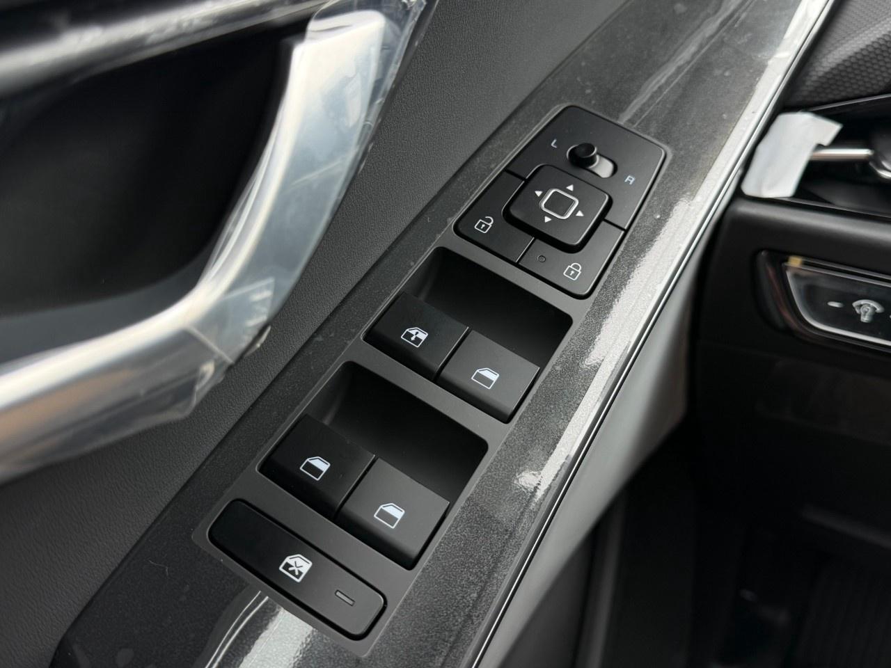 2026 Kia NIRO EX FWD Photo